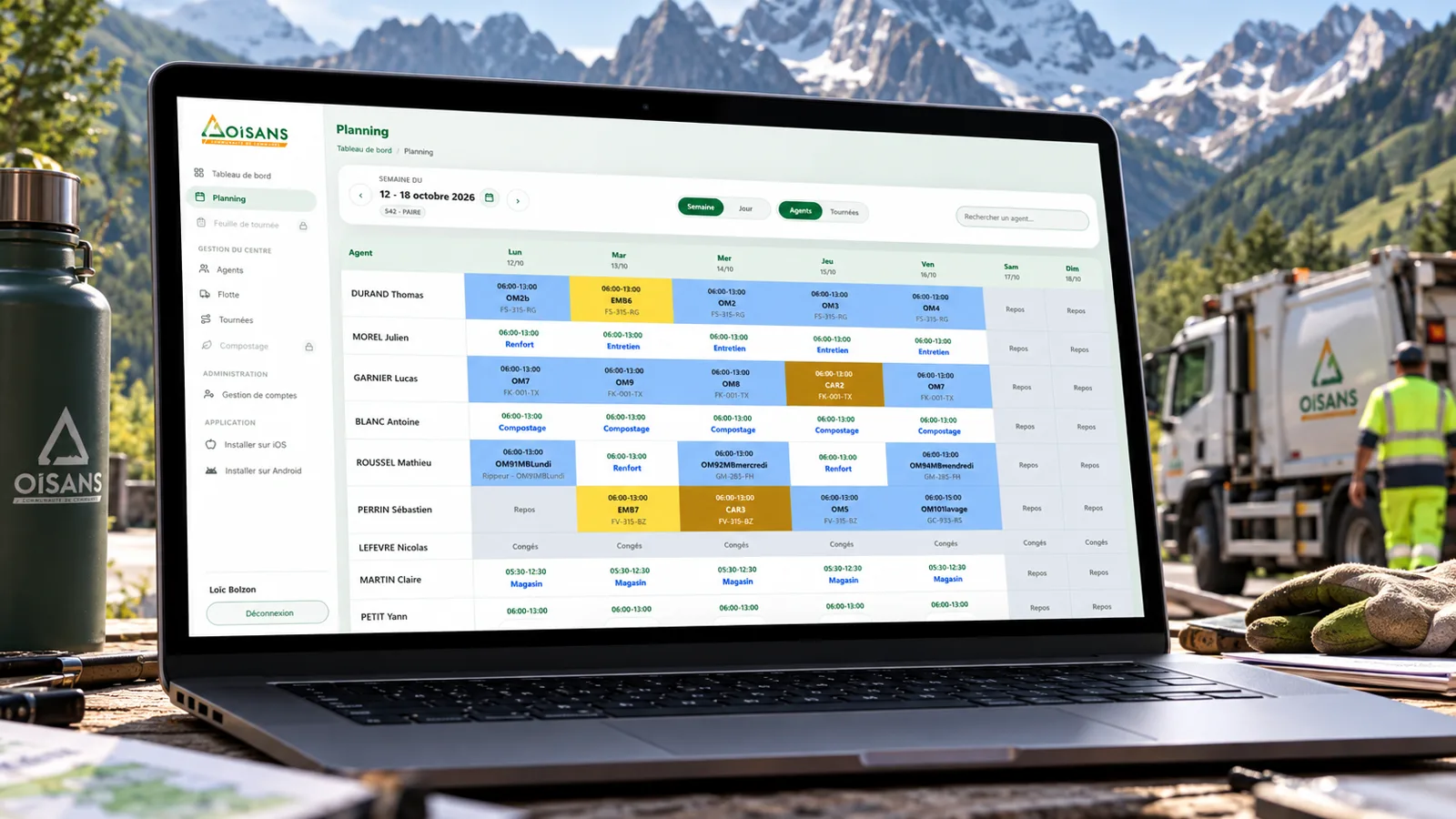Application de planning collectes déchets de l'Oisans affichée sur un ordinateur portable en montagne